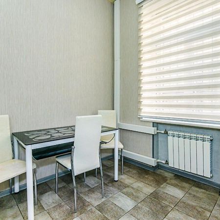 Azneft Square Deluxe Apartment Baku Kültér fotó