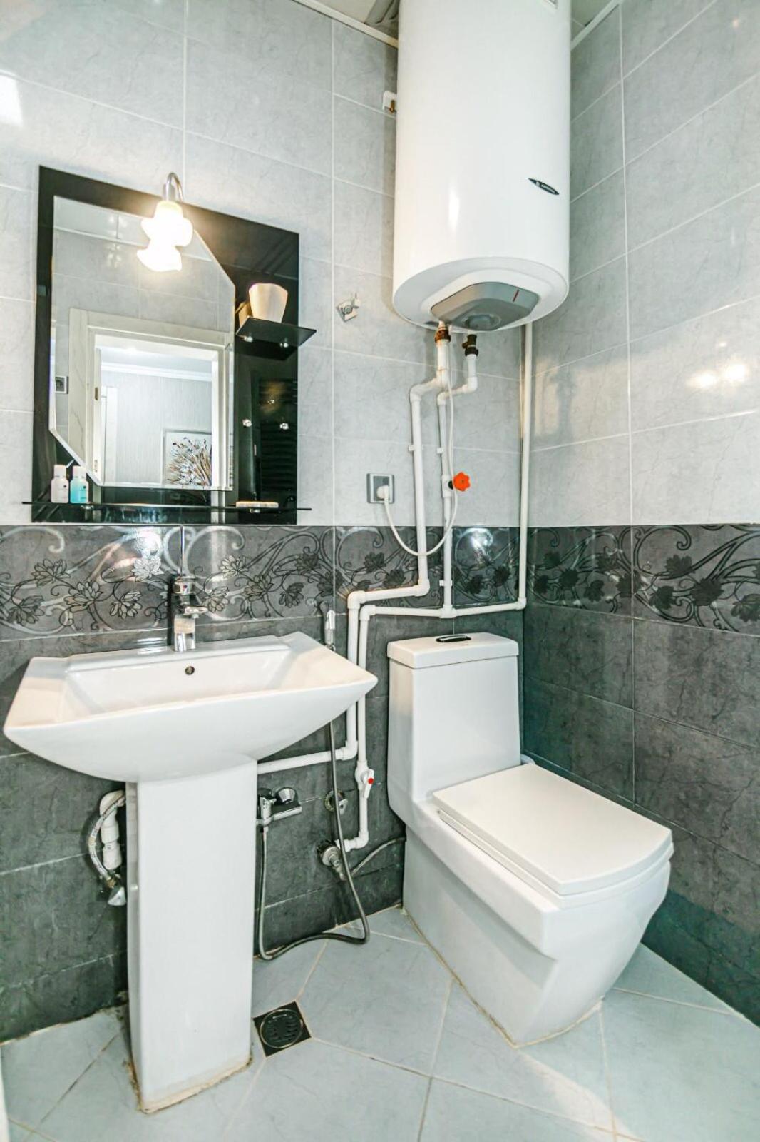 Azneft Square Deluxe Apartment Baku Kültér fotó